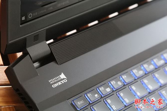 未来人类T7值得买吗？2017未来人类T7游戏本搭载GTX1070全面深度评测图解