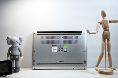 RedmiBook 14值得买吗 RedmiBook 14笔记本详细图解评测