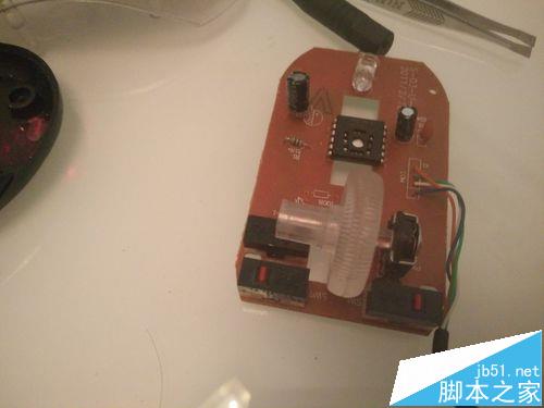 鼠标按键没弹性怎么自己修复?