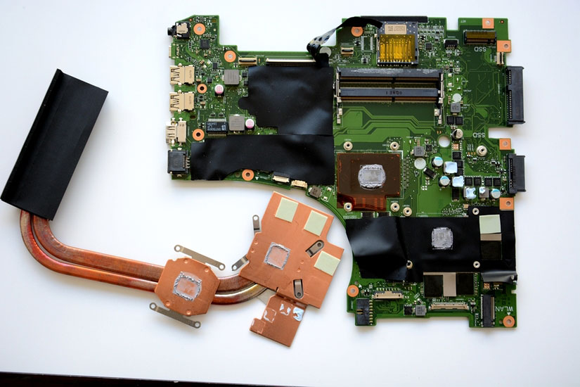 华硕ZX53V飞行堡垒怎么拆机 华硕ZX53V飞行堡垒拆解图文评测全过程