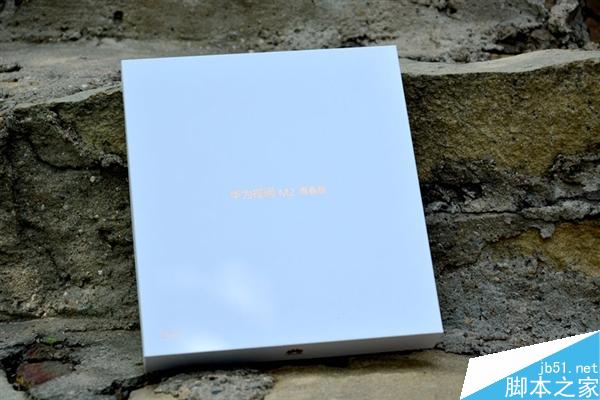 7寸华为揽阅M2青春版白色真机开箱和亮屏实拍图赏:1599元