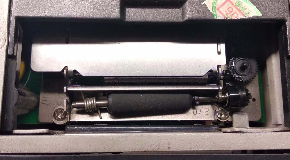 爱普生M150II打印机不进纸怎么更换走纸轮?