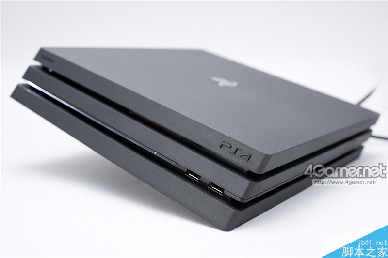 PS4 Pro主机如何?全球最强主机PS4 Pro首发拆解