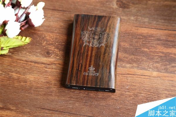 七彩虹HIFI C10开箱图赏:更加便携外观更精简