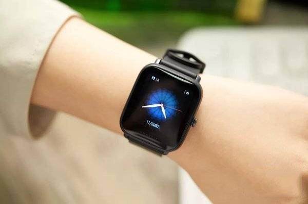 amazfit pop pro和荣耀手环6区别是什么?