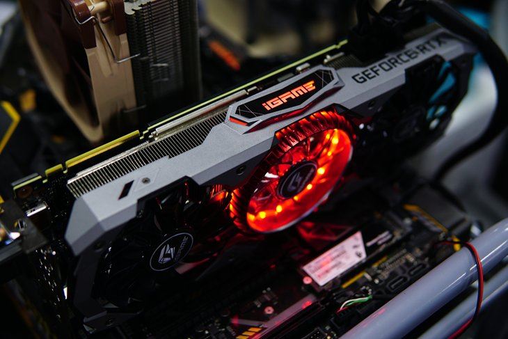 七彩虹iGame RTX 2080 Advanced OC显卡详细评测 颜值实力兼备