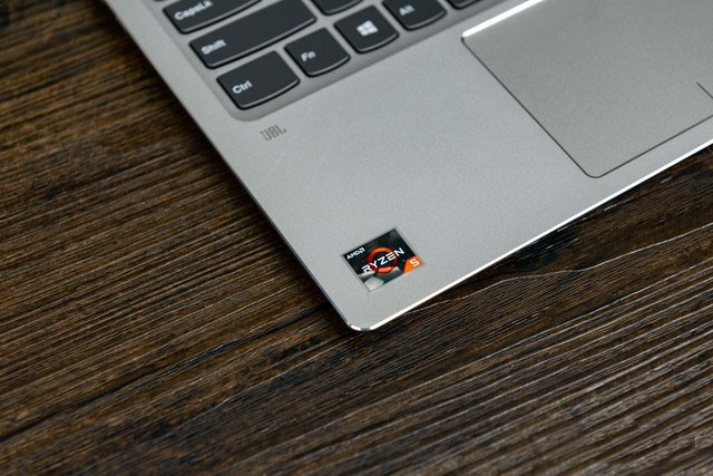 AMD R5 2500U值得买吗？AMD锐龙5 2500U APU性能首发全面图解评测