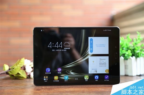 华硕ZenPad 3S 10平板电脑图赏:全球最窄边框
