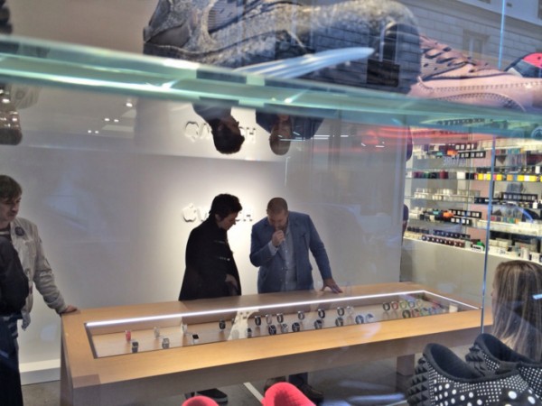 为什么Apple Watch网购店取却被告知订单被取消？
