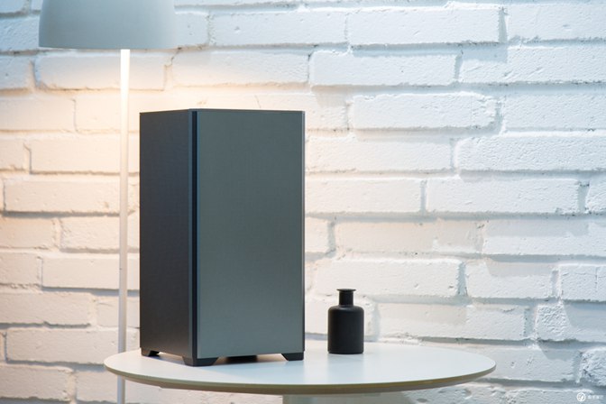 小体积却有大能量18核 i9-7980XE迷你小机箱装机教程实录