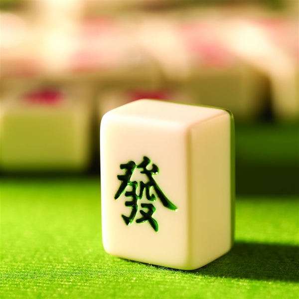 滴滴快的推呼麻友新功能:一键打麻将