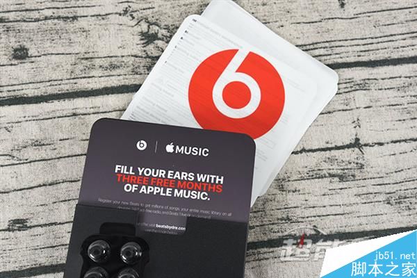 是节奏啦beatsx的外包装和beats其它耳机是一样,同样是可以直接看到你