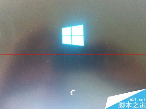 win7升级win10更新到99%蓝屏重启该怎么办？
