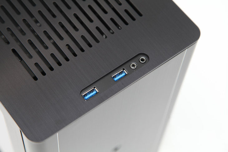 ITX机箱中的时代宠儿 联力PC-Q38迷你机箱详细图文评测
