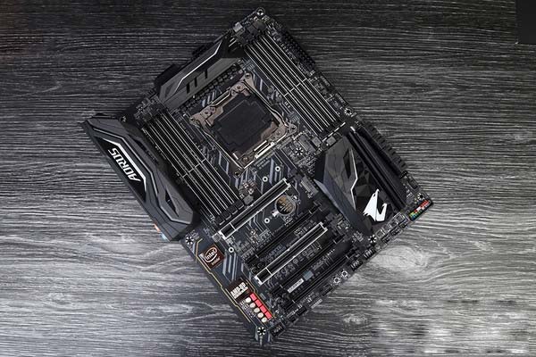 i9-7920X配什么主板好？适合Intel酷睿i9-7920X搭配的主板型号推荐
