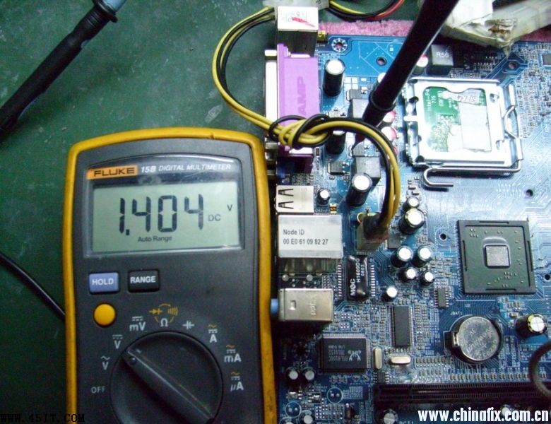 945GL主板时亮时不亮的维修过程