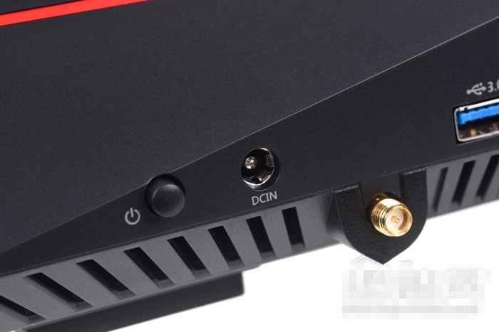 华硕RT-AC5300做工怎么样？华硕RT-AC5300路由器拆解评测