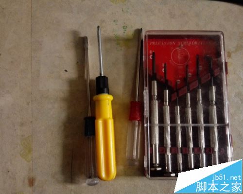 华硕A53S笔记本怎么拆机更换风扇?