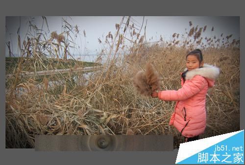 ae中的图片怎么做边角压暗效果?