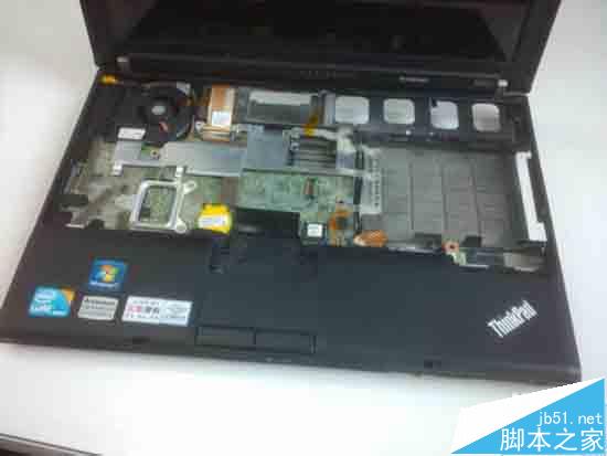 联想 Thinkpad x201i怎么拆机清理风扇灰尘?
