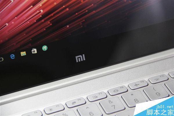 12.5英寸小米笔记本Air 4G版开箱图赏:全金属机身