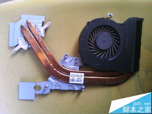 宏基4750g怎么拆机?宏基4750g拆机清灰的图文教程