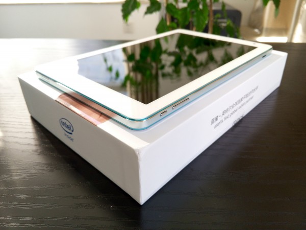 [图+视频]8.9寸Intel芯：Win8.1平板电脑 蓝魔i9s开箱