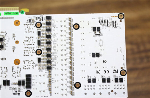 颜值爆表 影驰GTX1080Ti名人堂限量版开箱及拆解图赏