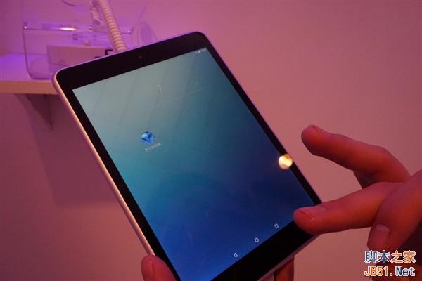 USB正反随便插 1599元运行Android 5.0诺基亚平板现场实拍图赏