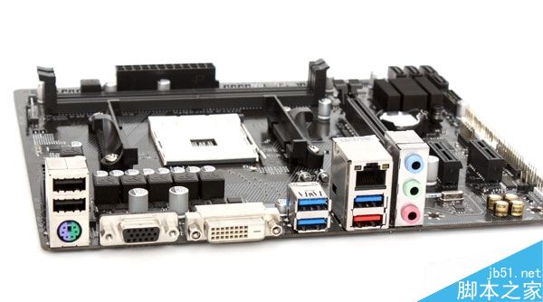 AMD AM4新接口主板B350图赏:支持DDR4内存