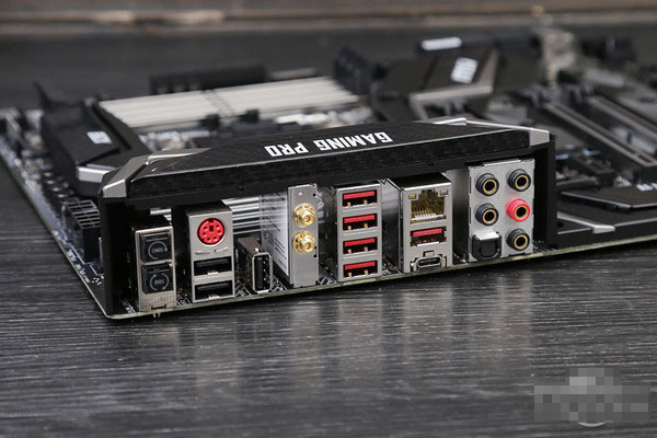 微星X299主板怎么样 微星X299主板首发开箱图赏