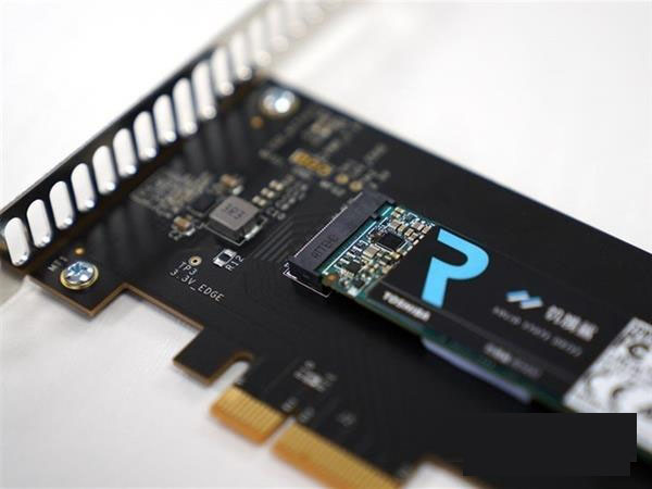 显卡PCI/AGP/PCI-E接口的区别有哪些？PCI-E接口知识科普