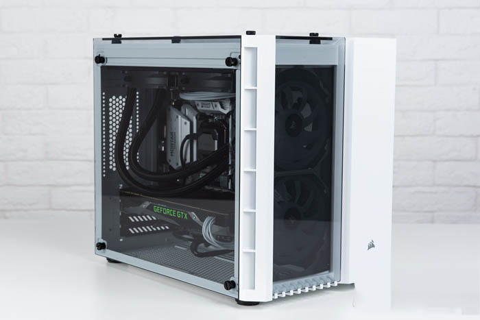 桌面硬件展示神器 海盗船CRYSTAL SERIES 280X RGB机箱详解
