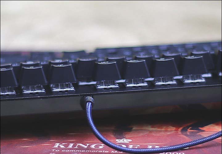 达尔优EK815 87键流光键盘性能如何? 达尔优EK815详细测评