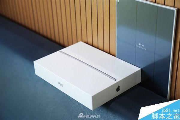 苹果全新9.7英寸iPad国行开箱图赏:很值得购买