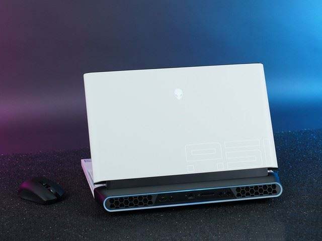 Alienware Area-51m值得买吗 Alienware Area-51m笔记本评测