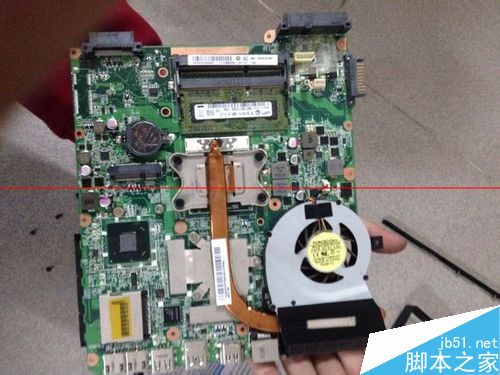 东芝L700怎么拆机清灰？