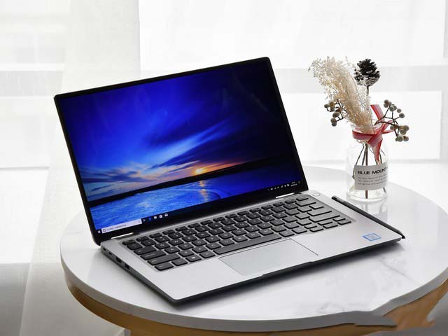 Latitude 7400二合一领航本值得买吗 Latitude 7400二合一领航本评测