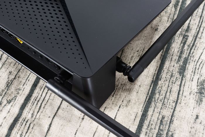 更适合用户选择的产品 D-Link DIR-882路由器详细解析揭晓