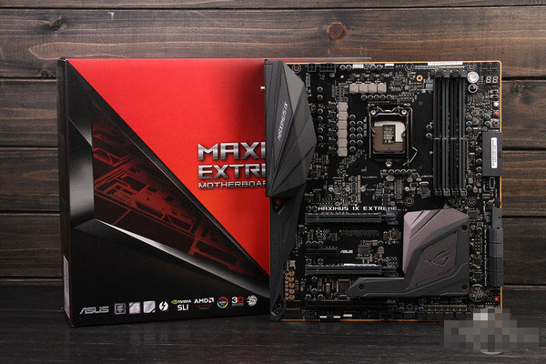 华硕ROG Maximus IX Extreme(M9E)主板详细图文评测+拆解图