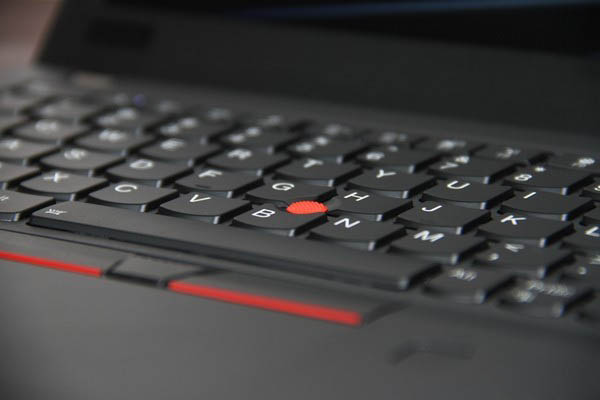 ThinkPad X280值得买吗？联想ThinkPad X280笔记本全面详细评测图解