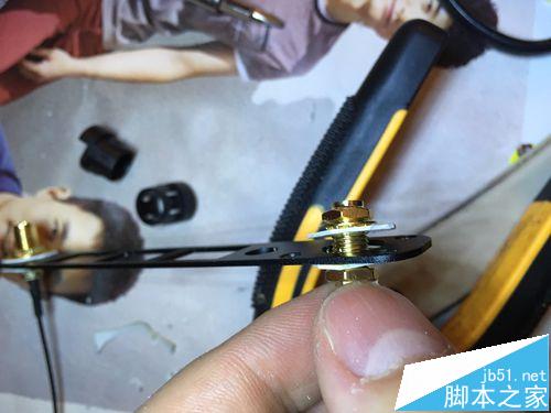 无线路由器怎么换天线? 无线路由改装SMA天线接口的教程