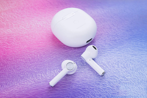 oneplus buds评测 一加首款真无线耳机值得入手吗