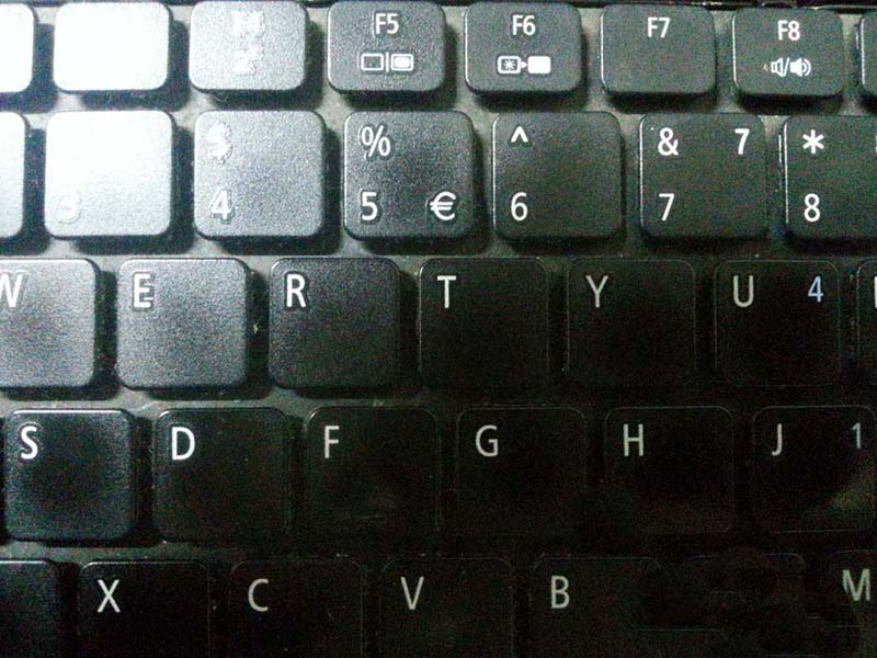 Acer4740g系列笔记本怎么安装键盘按键?