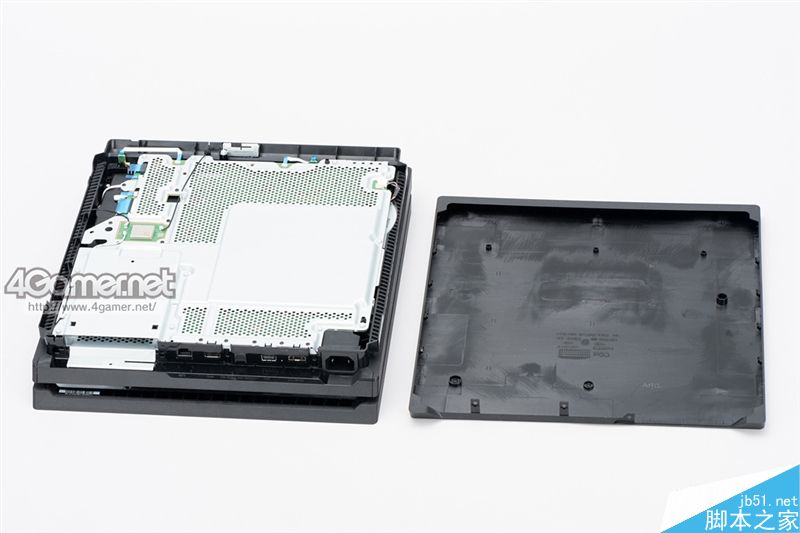PS4 Pro主机如何?全球最强主机PS4 Pro首发拆解