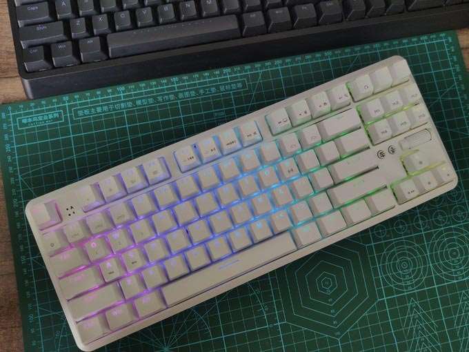 黑爵K870T蓝牙机械键盘怎么样 黑爵K870T蓝牙机械键盘评测
