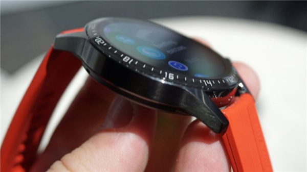 华为Watch GT2怎么样 华为Watch GT2上手评测 优缺点一目了解
