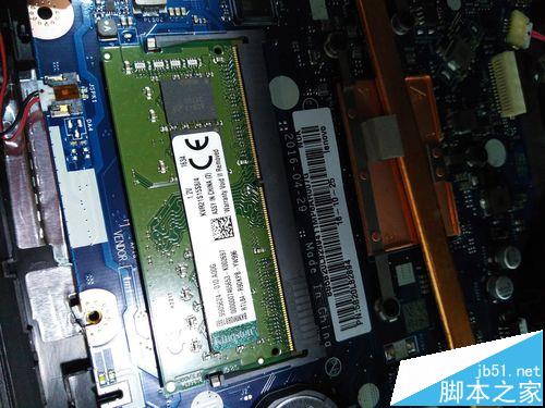 联想天逸310笔记本怎么拆机更换内存?