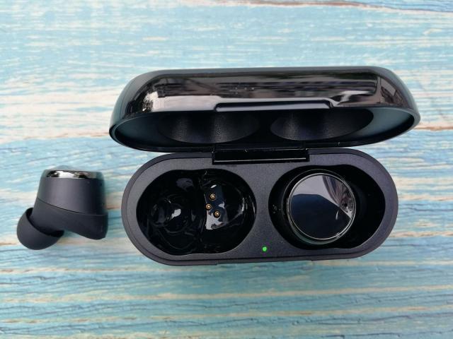 JEET Air Plus耳机值得买吗 JEET Air Plus真无线蓝牙耳机开箱使用评测