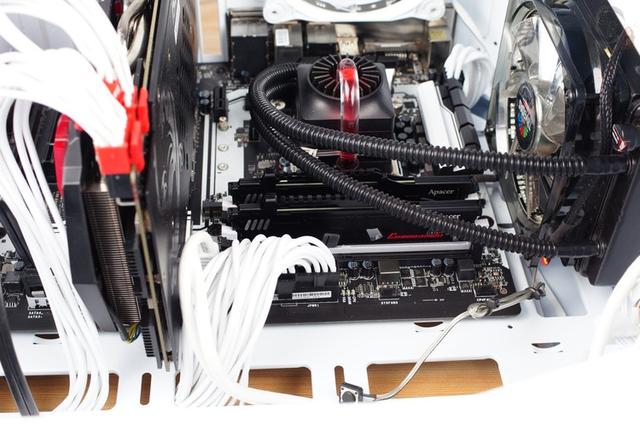 内存频率相同 DDR3与DDR4性能差距有多大(亲测详解)